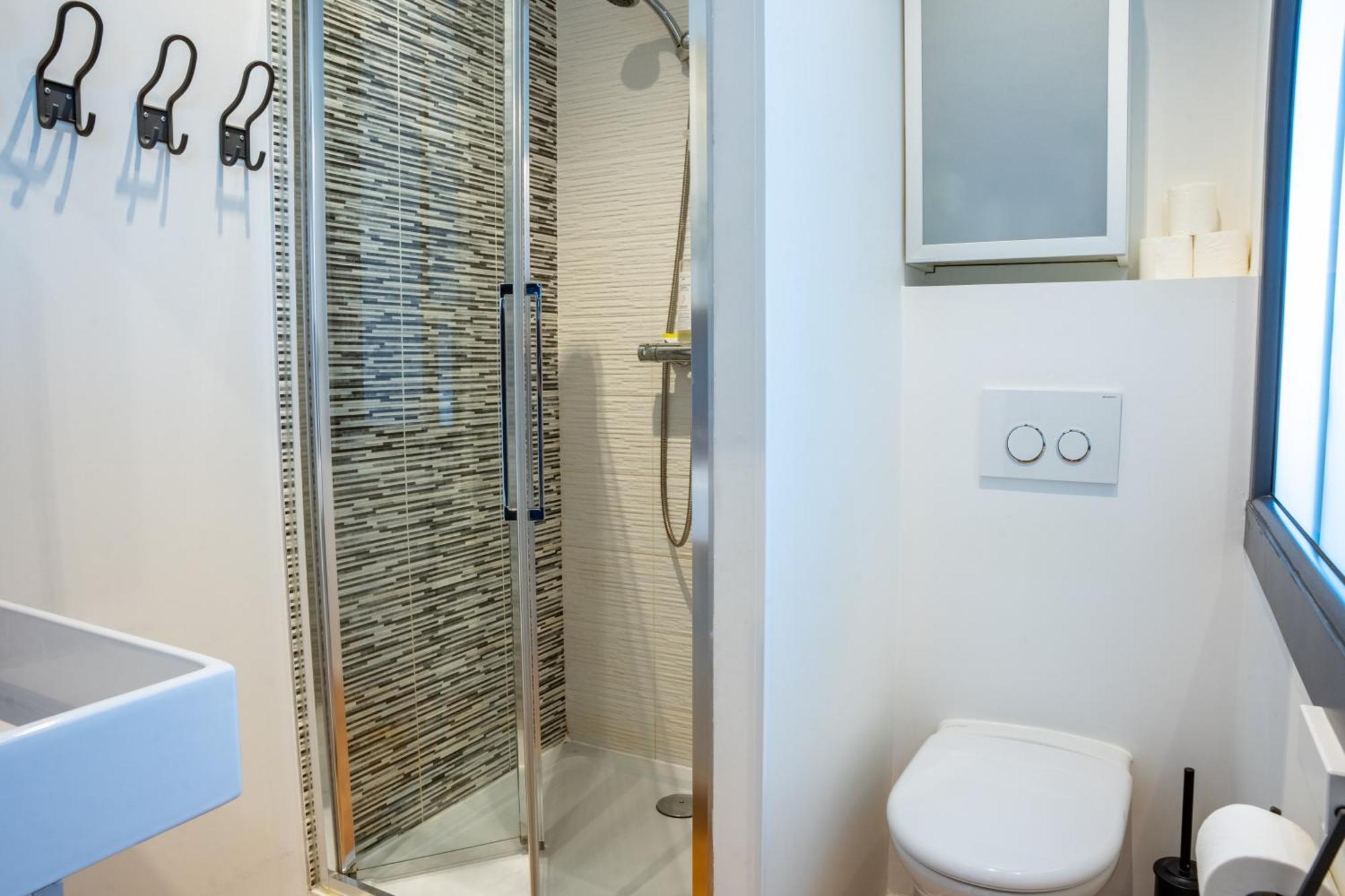 Appartement En - à 450 M Du Centre Historique *